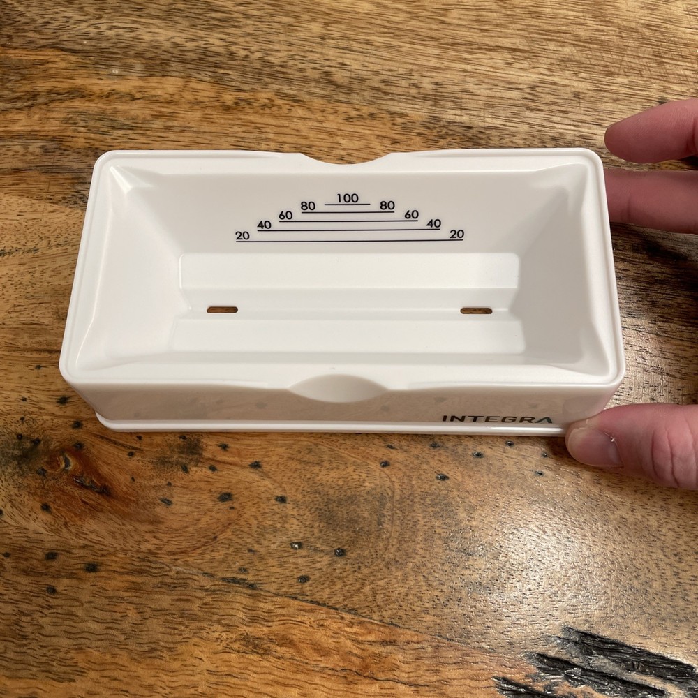 INTEGRA 100 ml Polypropylene Multichannel Reagent Reservoir Base + 200 Inserts