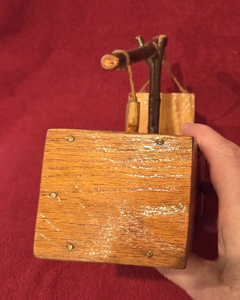 VTG Unique Rustic BOX Handmade Wood Live Mouse Trap Signed