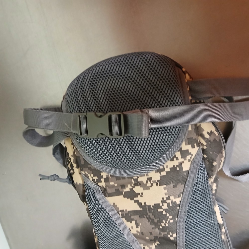 Unigear Small Camo Backpack-NWT