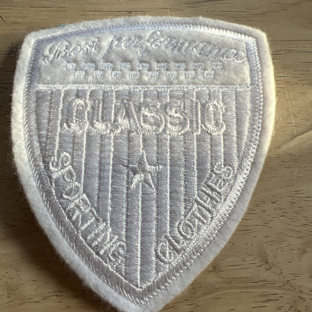 VTG BEST PERFORMANCE CLASSIC SPORTING CLOTHES WHITE PATCH NEW