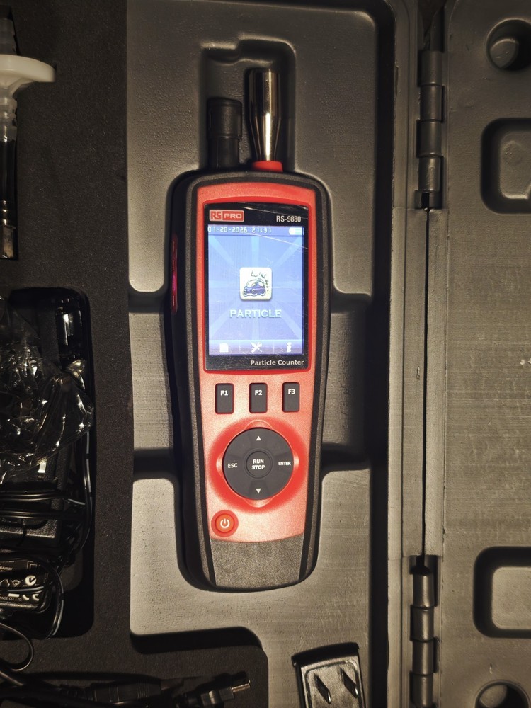 RS PRO RS-9880 Data Logging Air Quality Meter Monitor Sensor Device Text Type