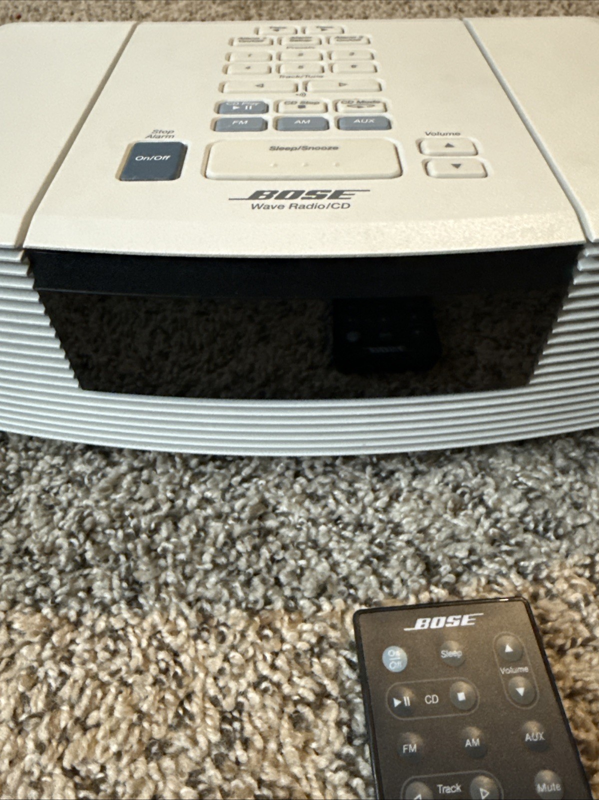 ⭐️⭐️Bose Wave AWRC-1P Stereo CD Player and Radio with Remote White Read