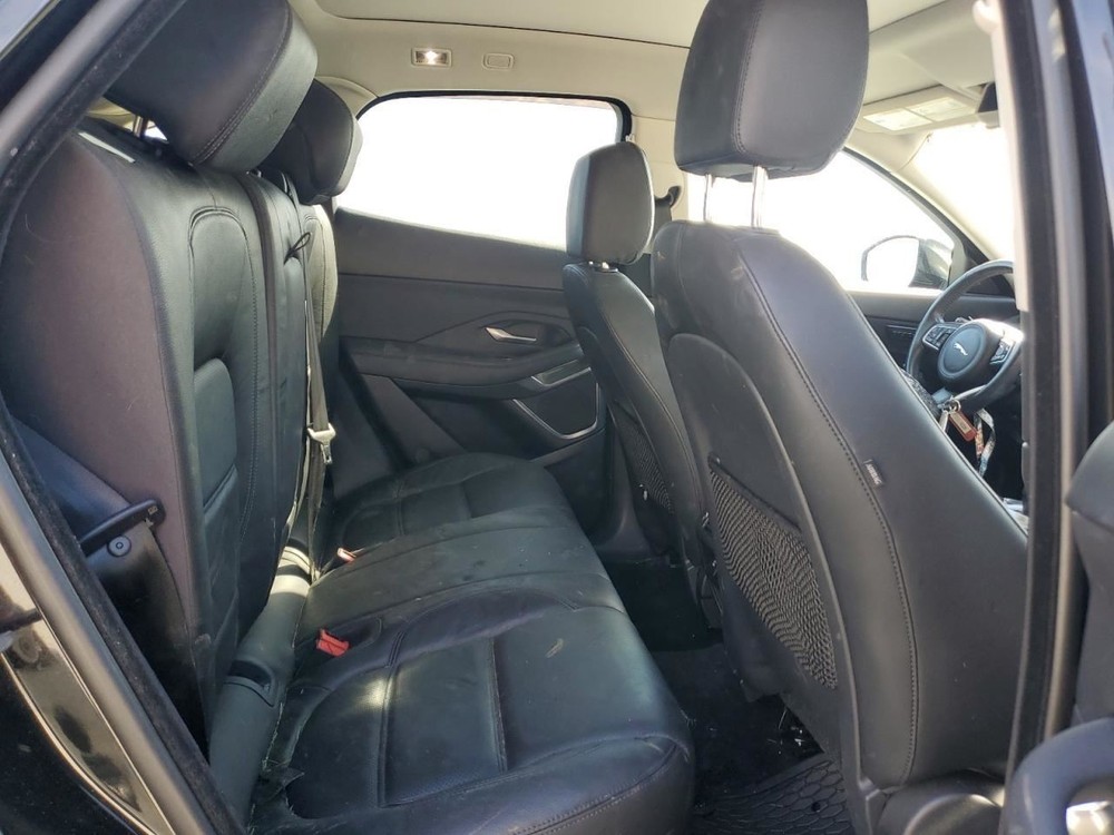 E-PACE 2018 Glove Box 4686289