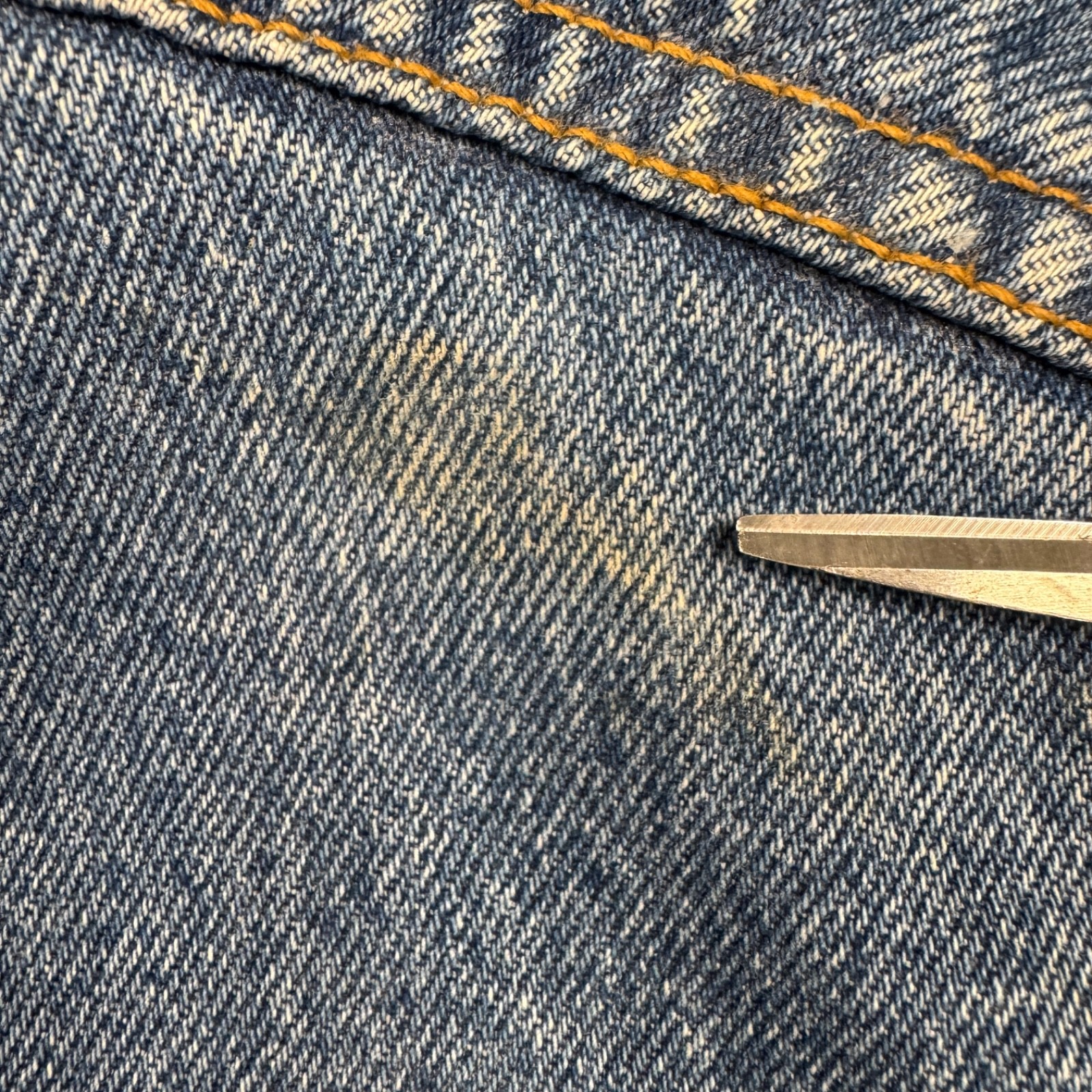 Vintage Lee Disney MGM Studios Mickey Mouse Denim Jacket Mens XL Embroidered