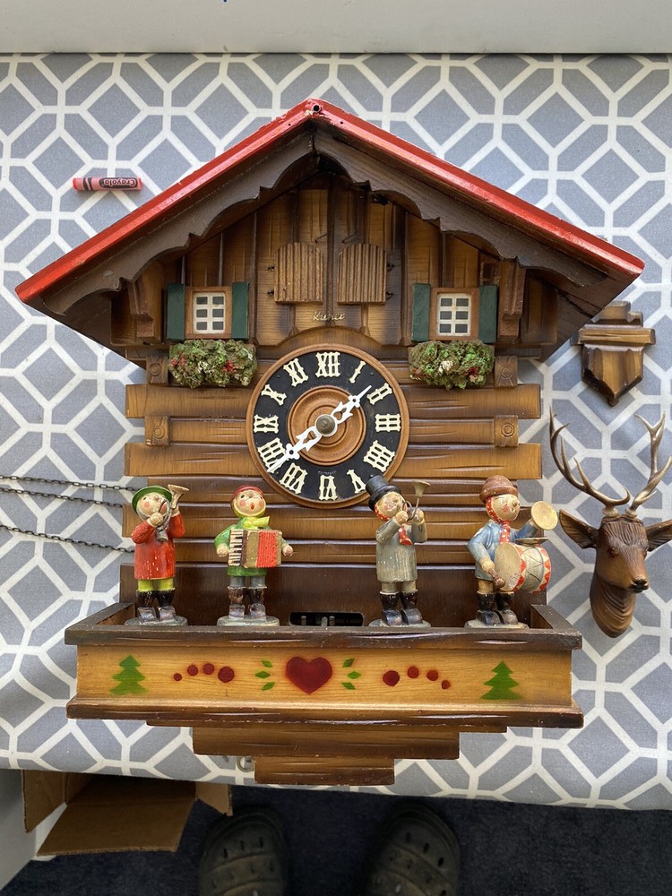 cuckoo clocks vintage