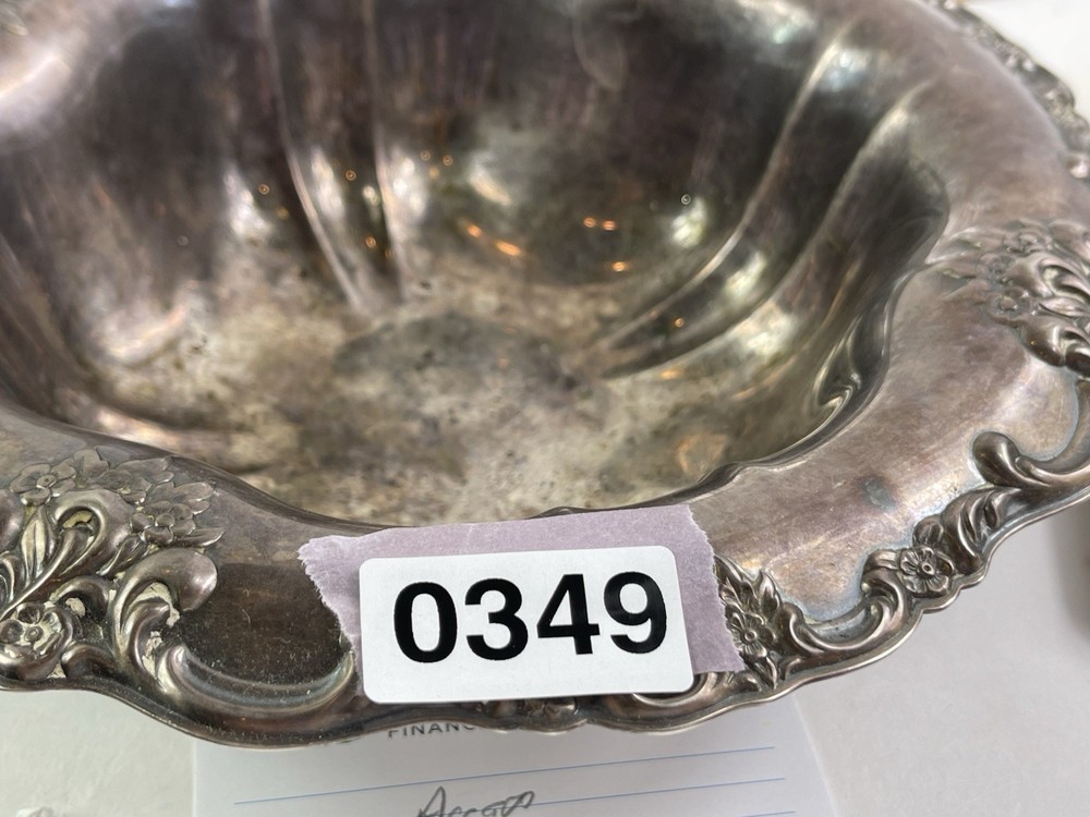 Compote Low Fruit Bowl Silver Plate 10" diameter Grapes Fruit Maker Unknown