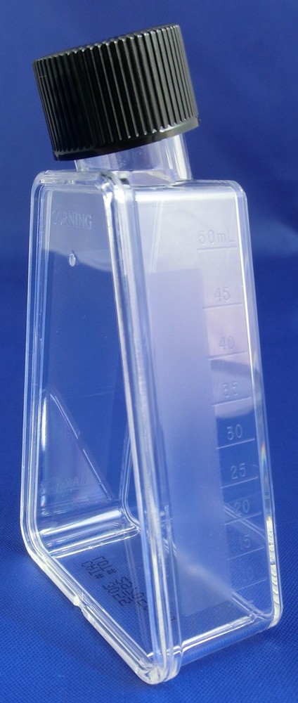 20 - 25cm² Cell Culture Flasks Angled Neck Triangular Sterile Treated