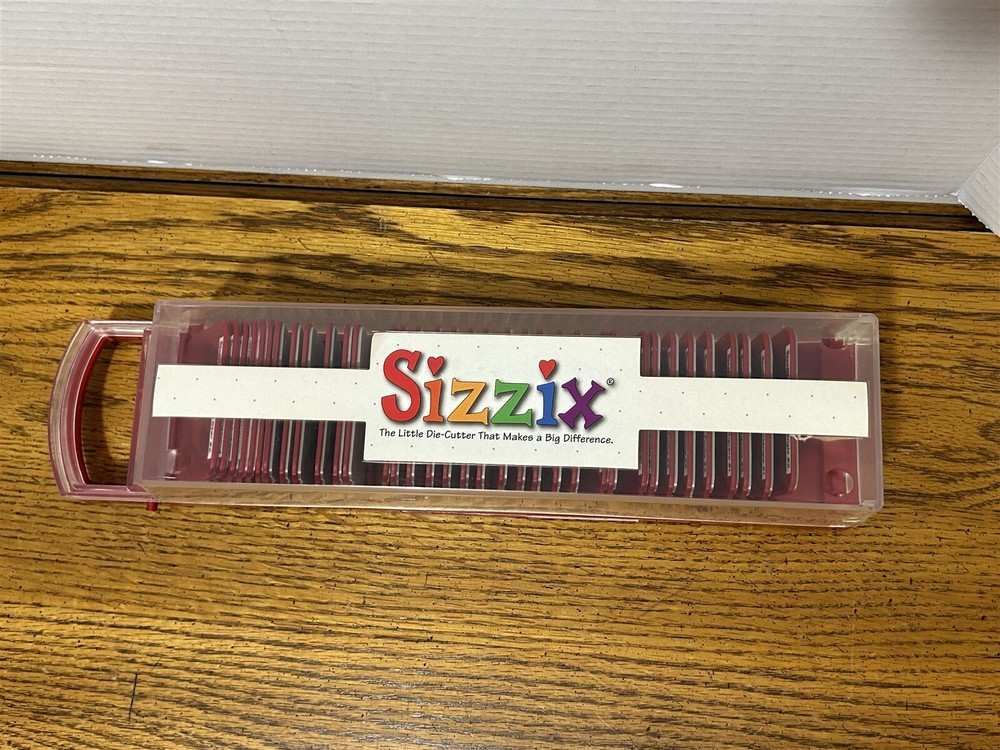 Sizzix Sizzlits Window & Frame Making Die Cut Set Scrapbook in storage case
