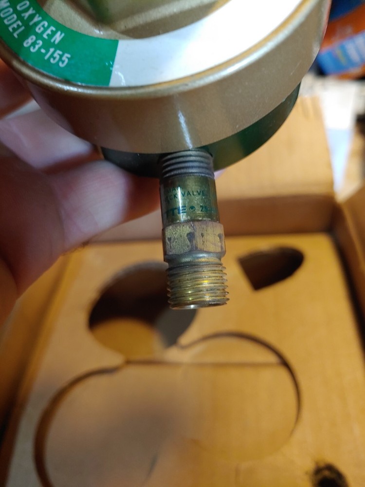 Marquette Oxygen Regulator Model 83-155