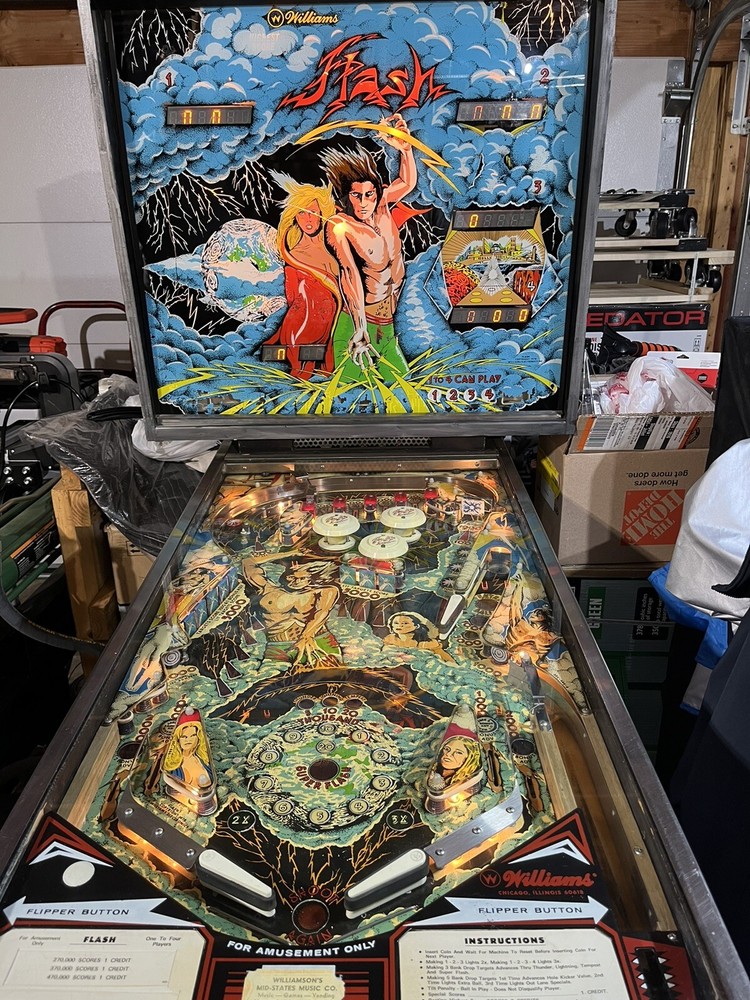 1978 Williams Flash Pinball Machine