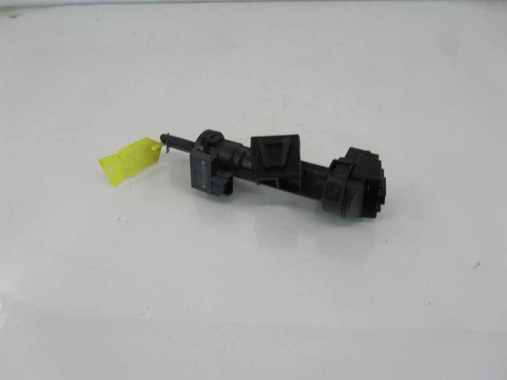 15-18 FORD FOCUS Automatic Conventional Ignition Control Switch Key BV6N3F642CB
