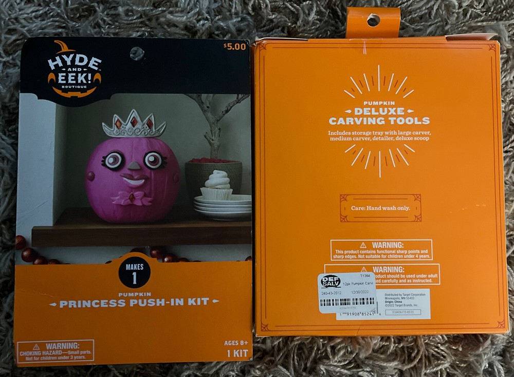 Deluxe 4 Tool Pumpkin Carving Kit & Pumpkin Deco Kit - Hyde And Eek!