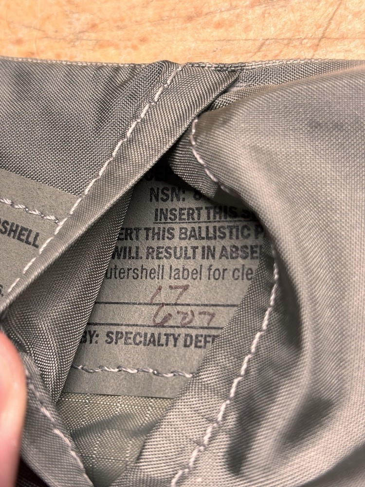 NEW USGI Army ACU Throat Protector Outershell Assembly One Size & Insert
