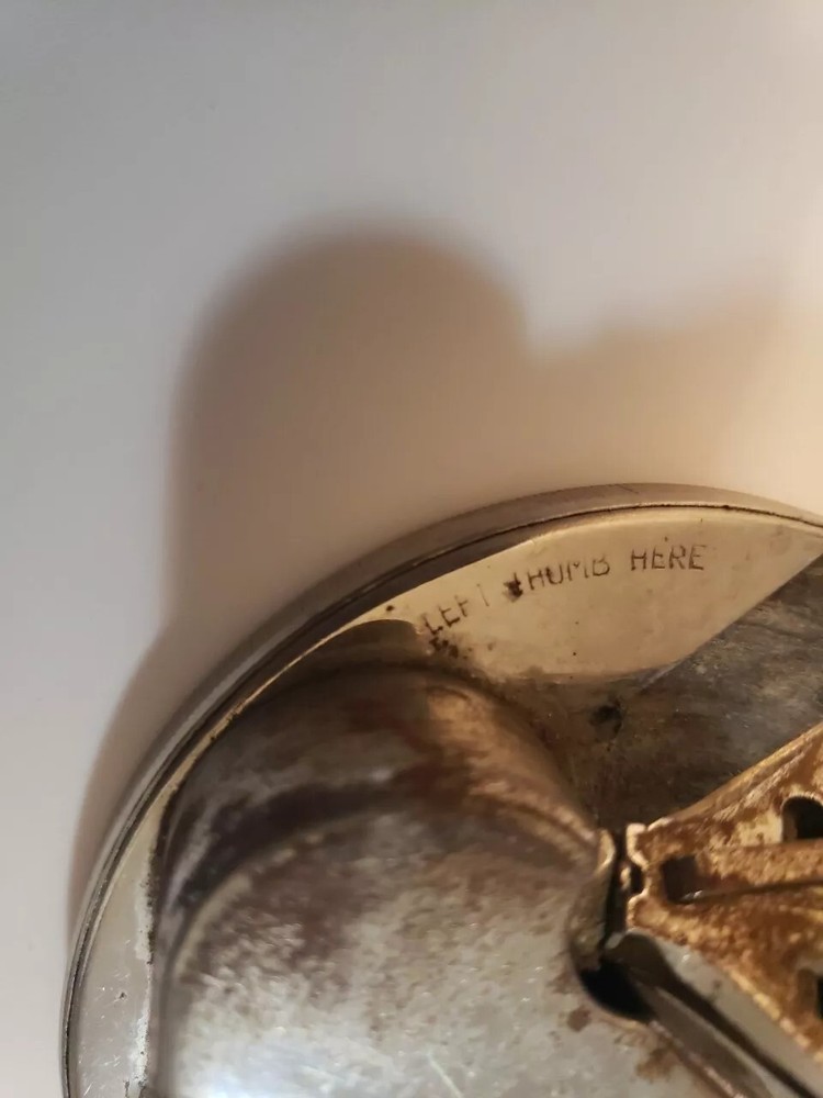 Vintage Kriss Kross Stropper Hand Crank Razor Blade Sharpener