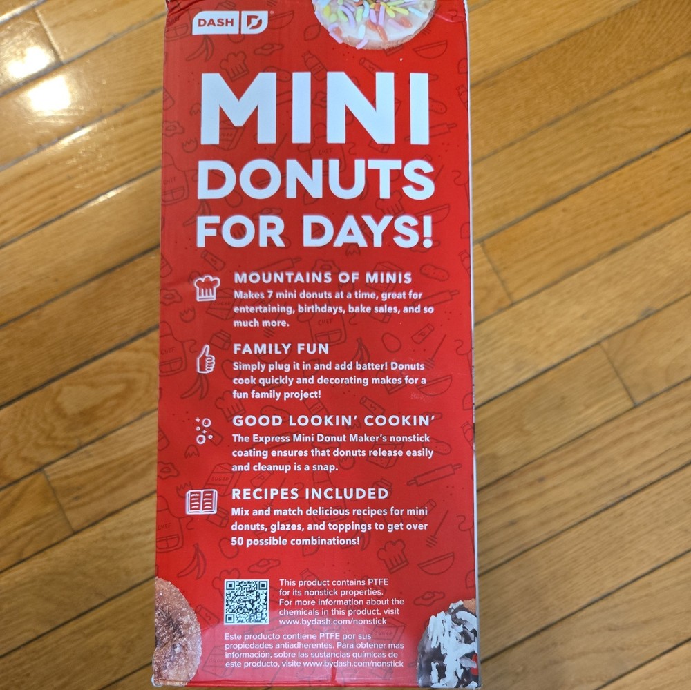🍩 Dash Express Mini Donut Maker – Aqua – 7-Cavity Nonstick Doughnut Maker-NEW!