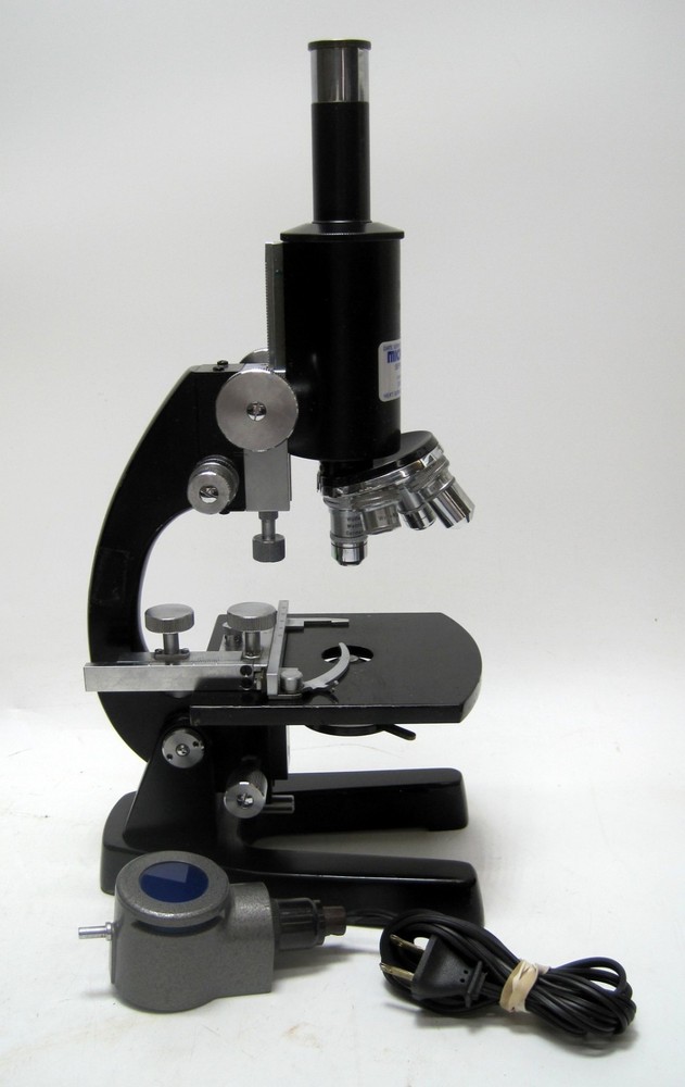 VTG Wolfe Wetzlar Monocular Microscope W/4 Objectives, X Y Stage & Light Source