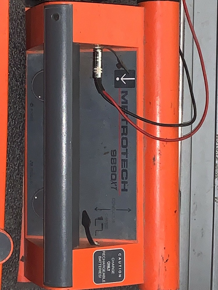 Metrotech 9890XT