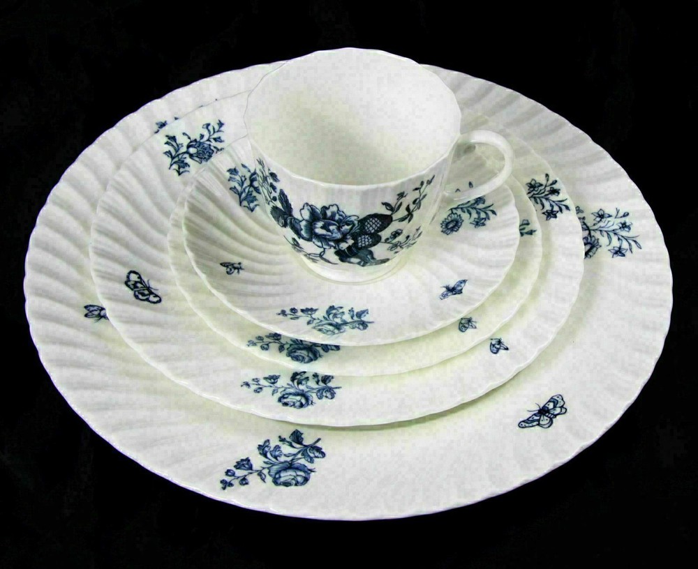 Royal Worcester Blue Sprays 5 Piece Place Setting Multiple Available Excellent