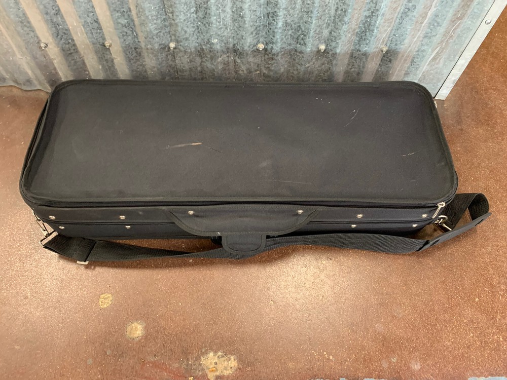 Bobelock Violin Case with Blue Interior-black