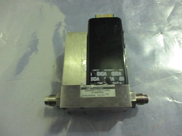 Unit UFC-1100A Mass Flow Controller MFC, N2, 20 SLM, 325552