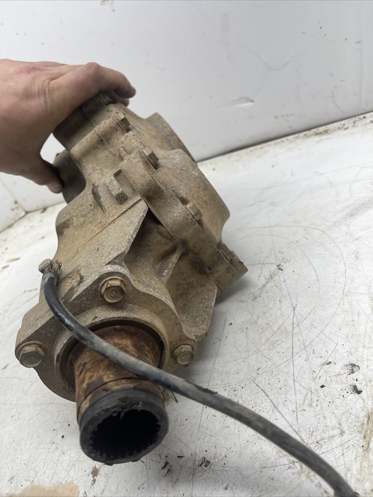 Yamaha 09-14 Grizzly 550 700 Rear Differential Diff Gearbox Assembly