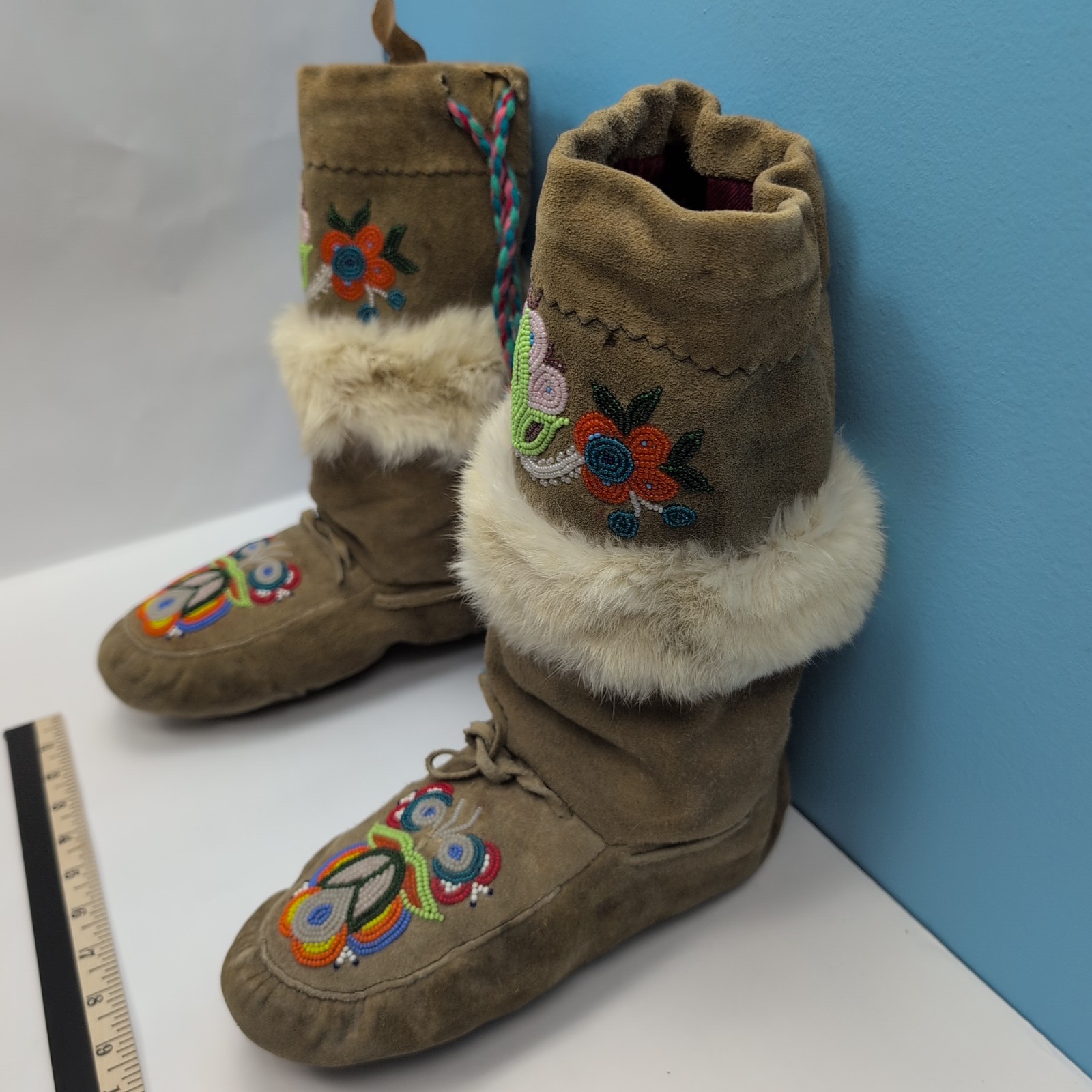 Vintage Beaded Mukluks Moccasin Boots Fur Trim Native American Plains Region