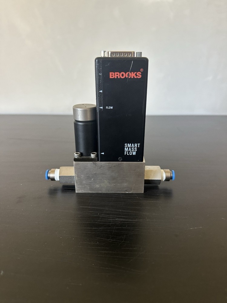 Brooks Mass Flow 5850S/BC1GA1BA0AA1B1