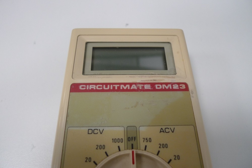 Circuitmate Digital Multi Meter DM423 Transistor Tester 10A