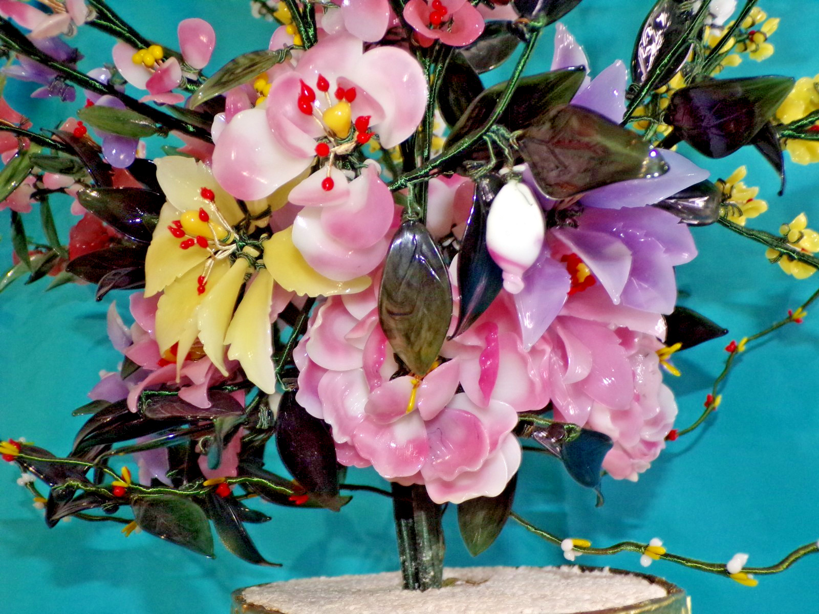 Large Jade Quartz Stone Glass Flower Bonsai Tree Vintage 20H x 30W Centerpiece