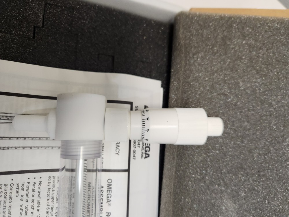 Omega Flowmeter With Micrometer Valve FL-320