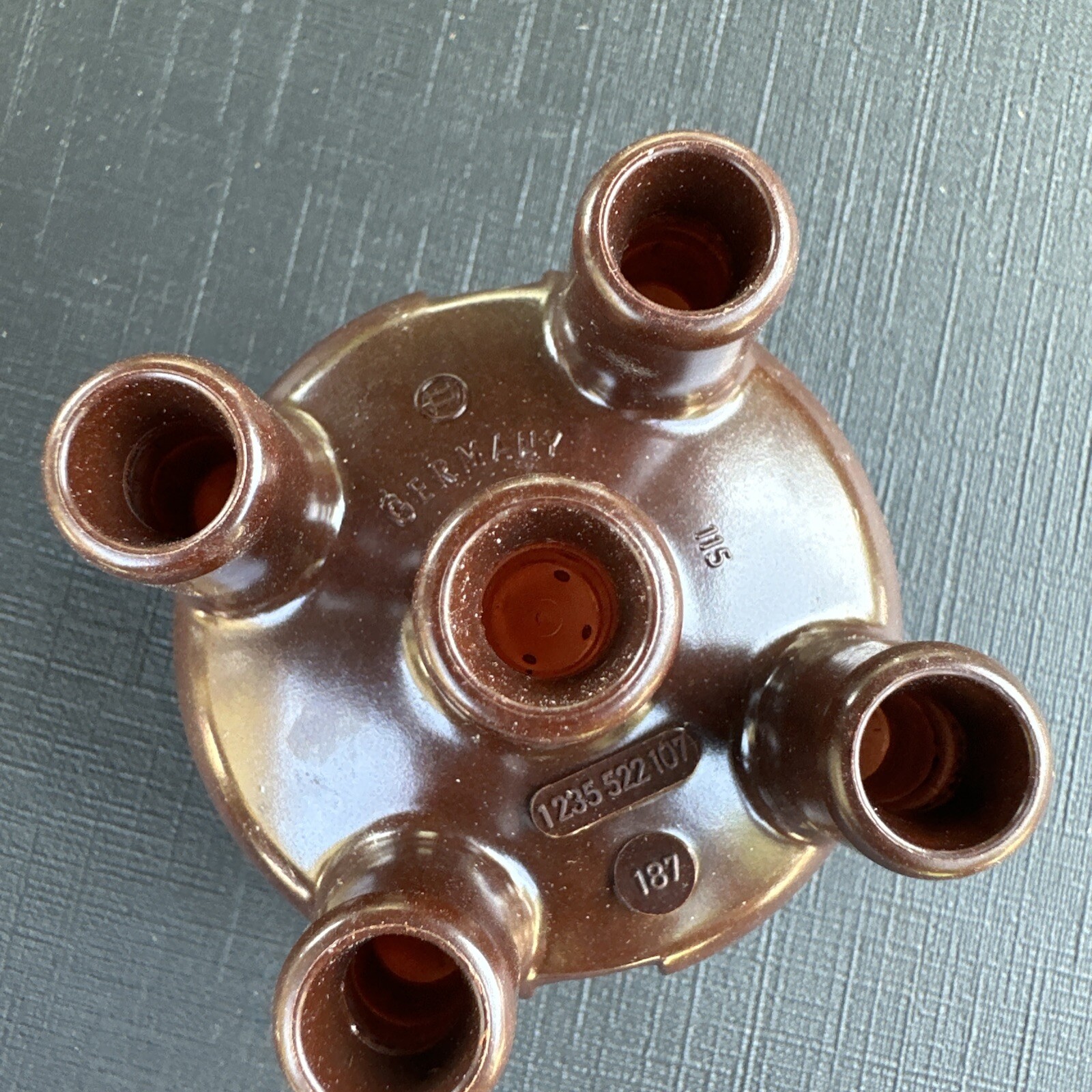 Vintage NOS Bosch 1235522107 187 Distributor Cap BMW Volvo MADE IN GERMANY