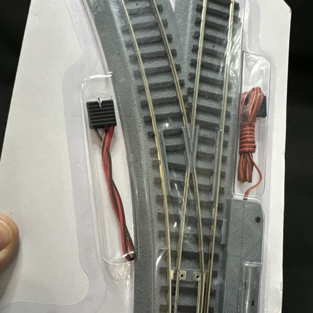 Model Railroad Turnout Unbranded. Left (b131)