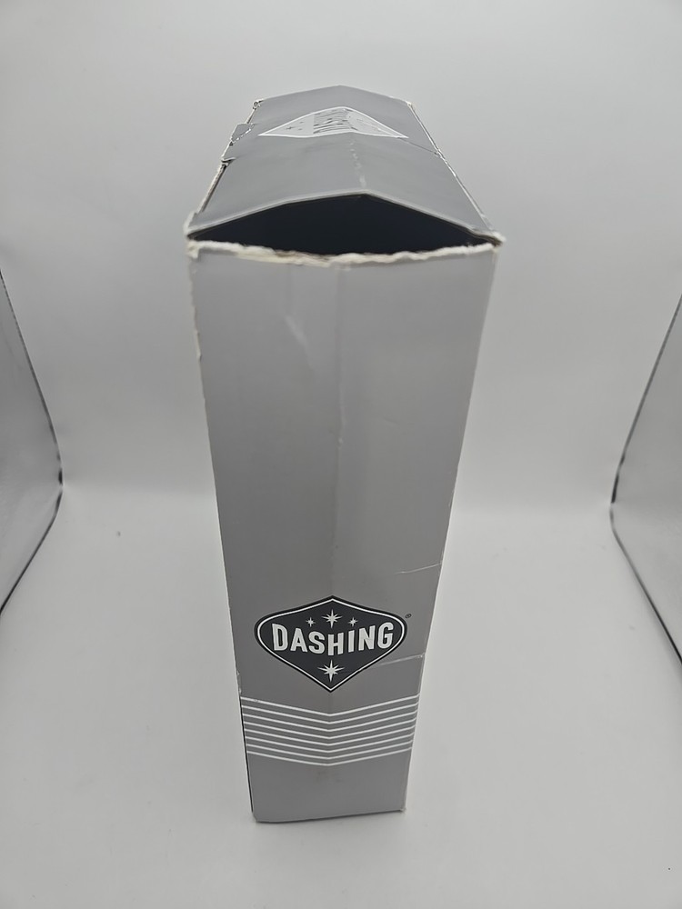 NEW Dashing Fine Gifts Golf Putt & Return - Automatic Ball Return