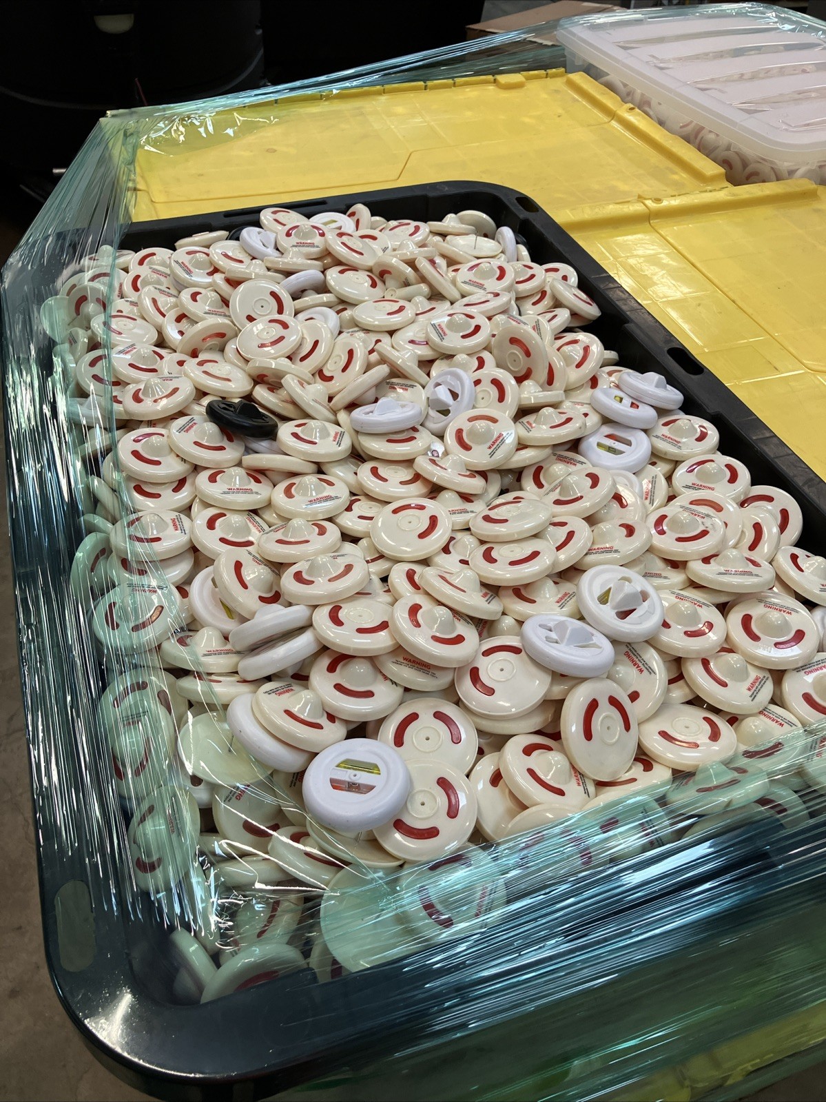 Lot Of 100 USS Security Ink Clothing Tags, Anti-Theft Pins for Retail Store Used