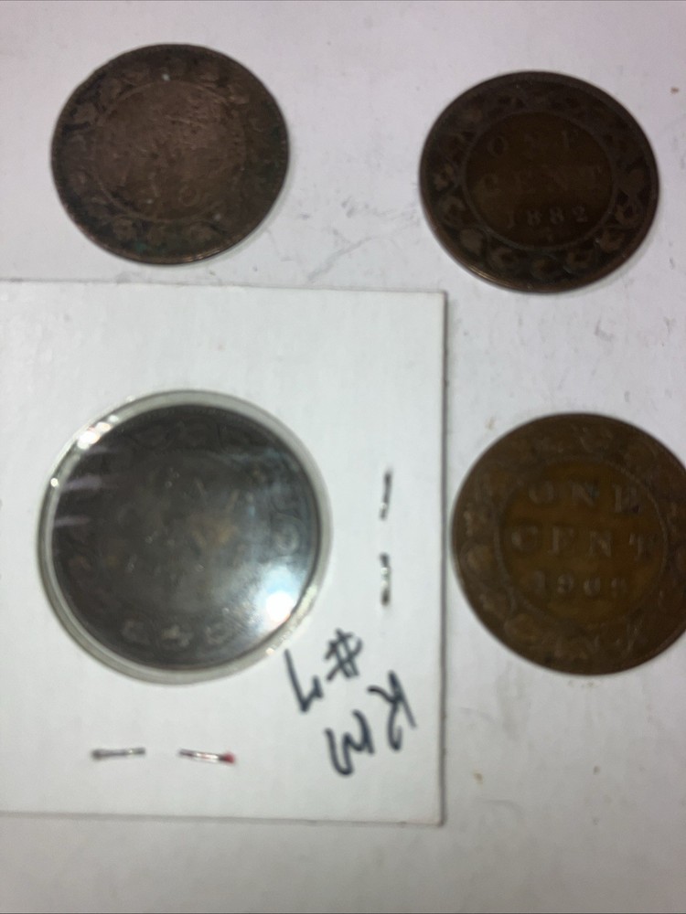 CANADA large cents lot plus bonus front view token