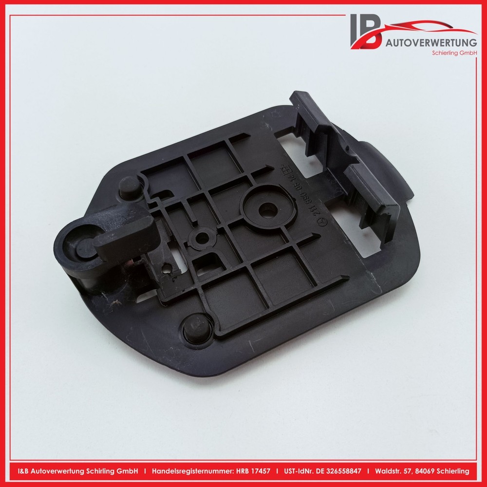 MERCEDES BENZ E-CLASS W211 220 CDI WARNING TRIANGLE HOLDER 2118900514 GENUINE