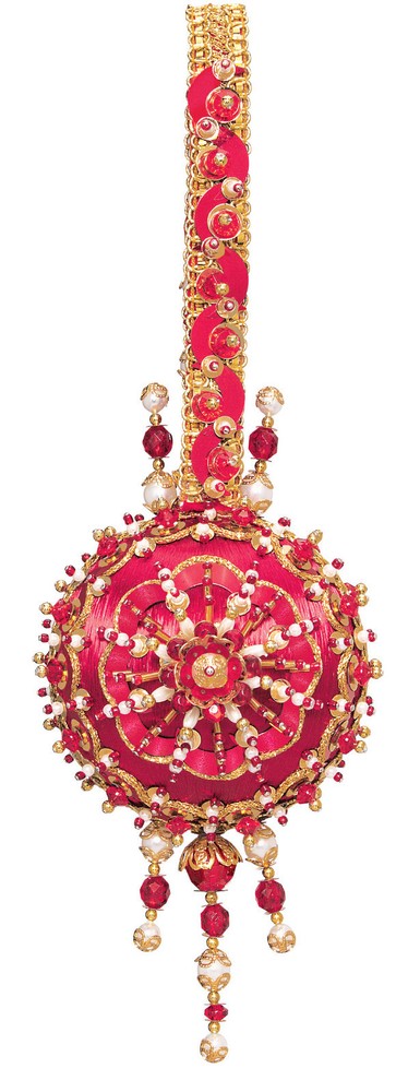The Cracker Box Christmas Kit Ornament "Regency" (CB)