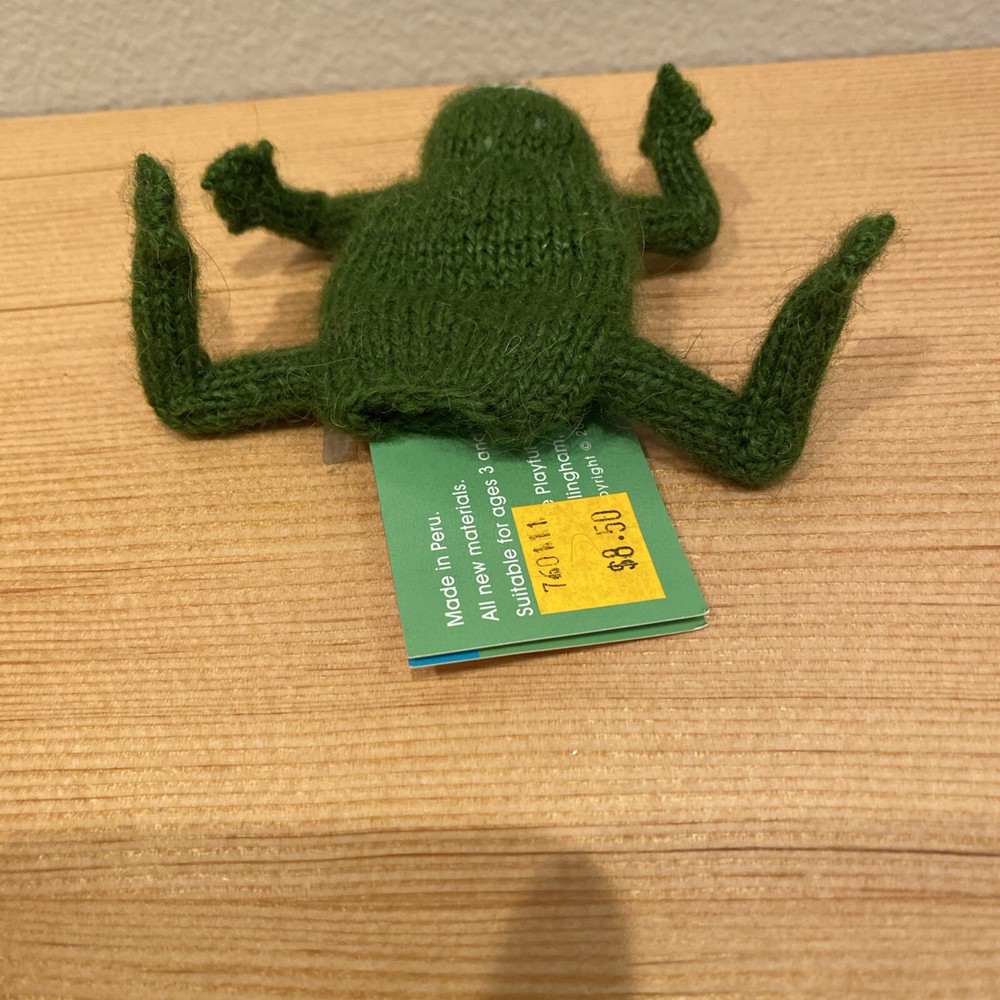 NWT Frog Finger Puppet Alpaca 2006 NOS