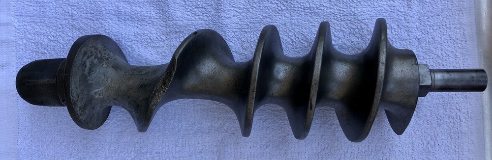 BUTCHER BOY A52 MEAT GRINDER