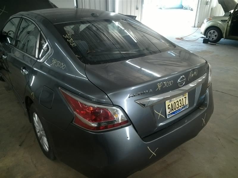 ALTIMA 2014 High Mounted Stop Light 1039984341