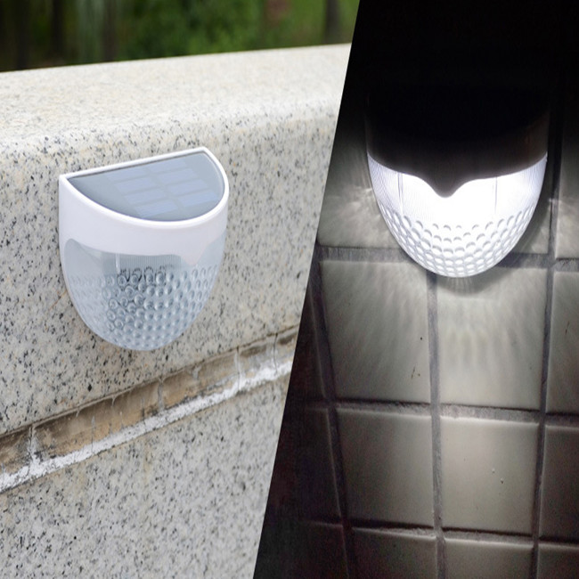 Solar Wall Lantern with LED Lighting and Motion Detection HF-