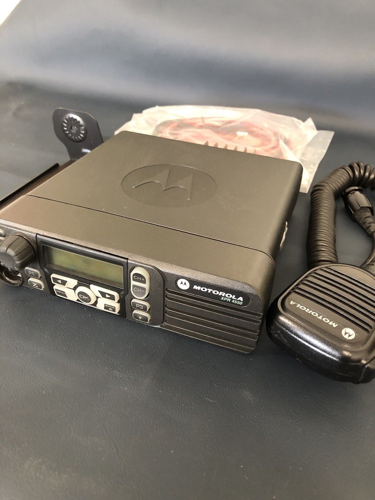 Motorola XPR4550 UHF