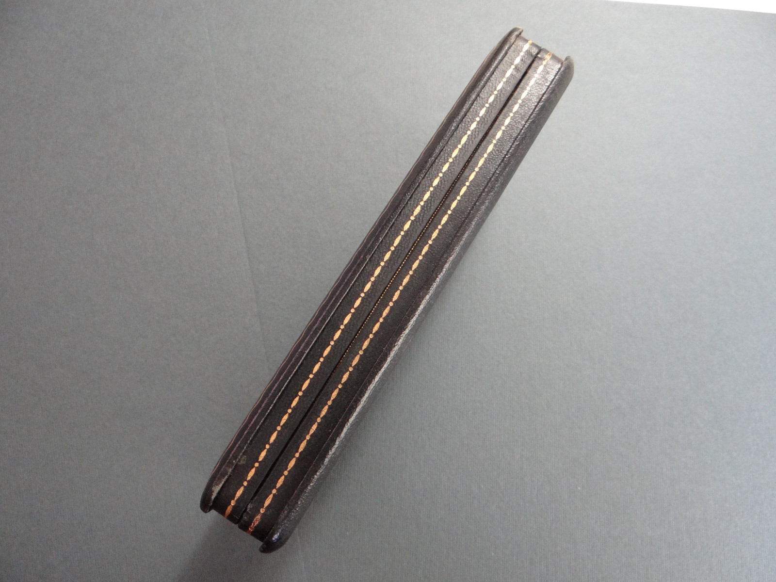 WWII US Army Air Force Distinguished Flying Cross Case for Full-Size Medal