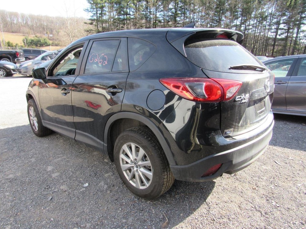CX-5 2016 Glove Box 1030390