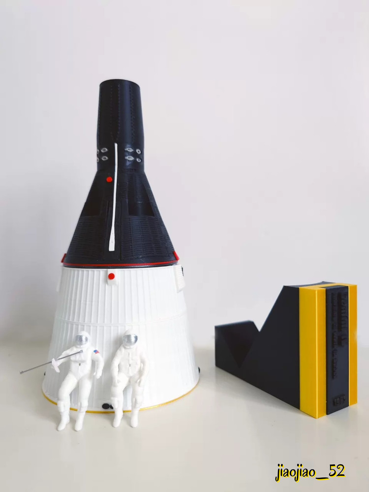 1/32 7.6'' High Gemini Manned Spacecraft 3D Printed Plastic Finished Model