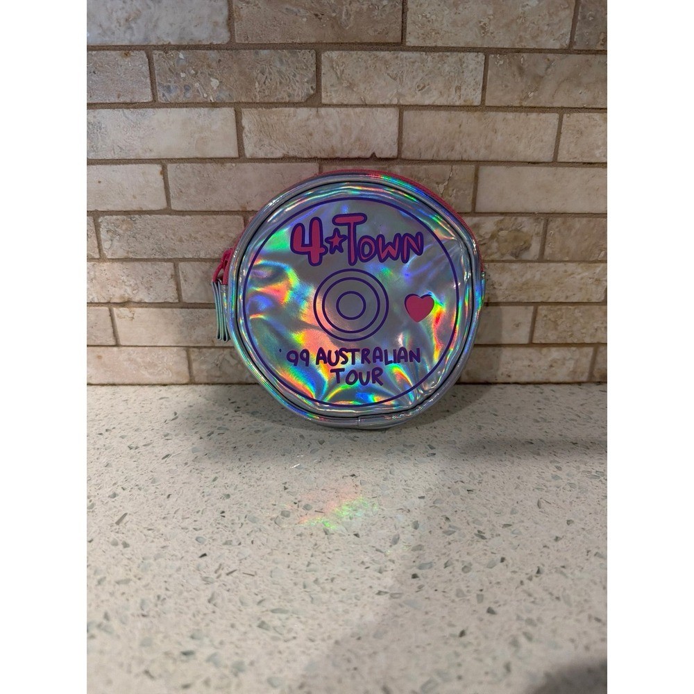 Disney Pixar Turning Red coin purse