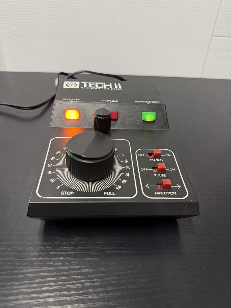 MRC Tech II Railmaster 2400 Model Train Control Powerpack Transformer