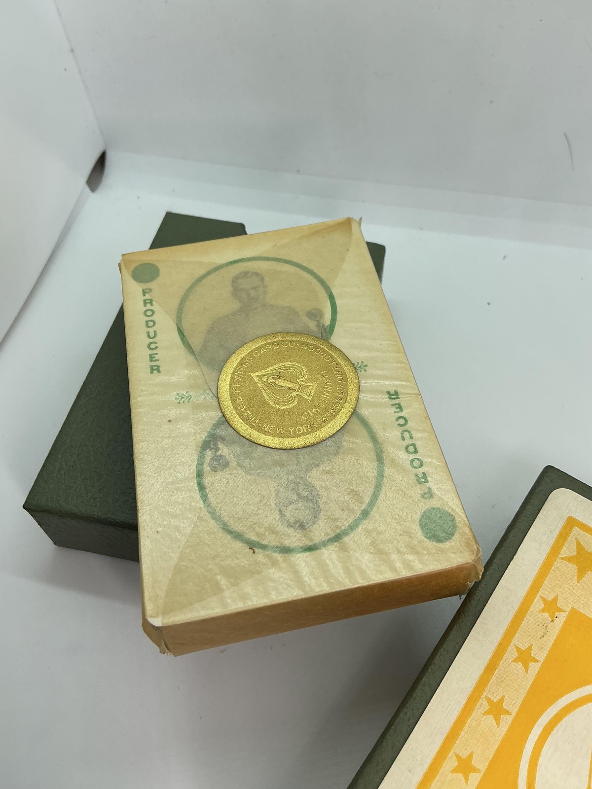 Vintage Kam-Ra Card Company Hollywood Producer Playing Cards Deck Green Box