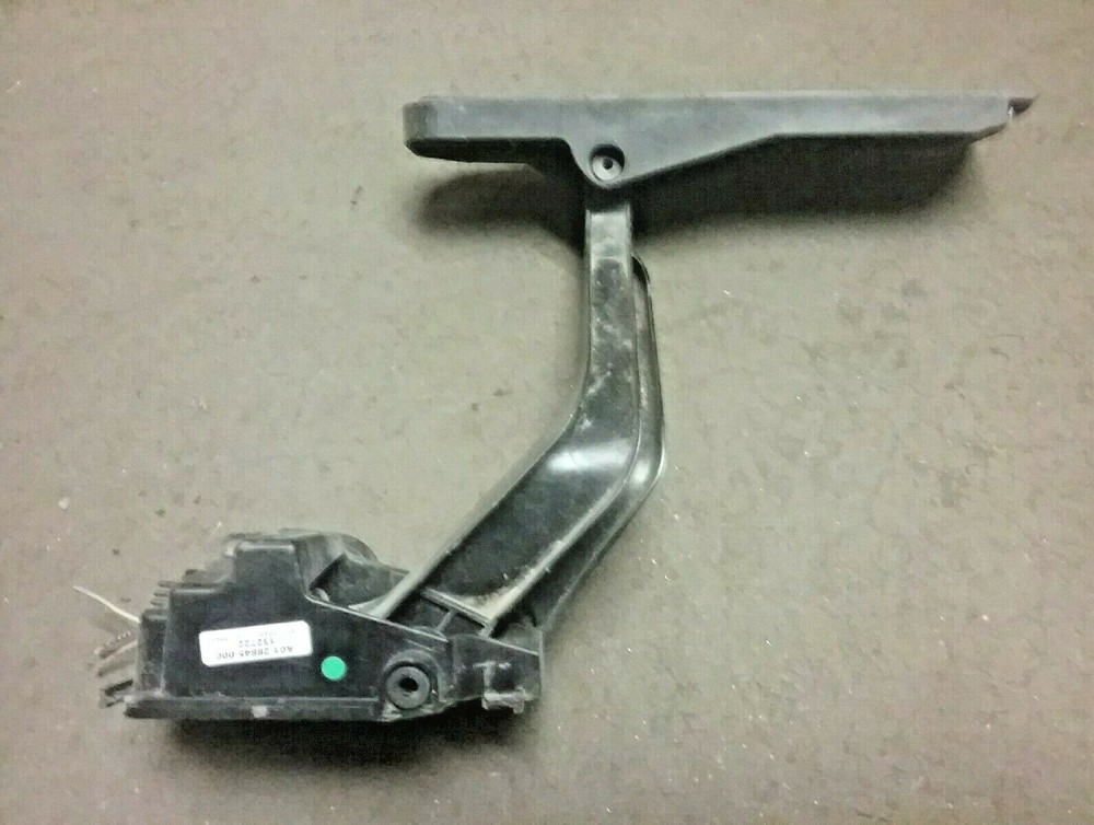FREIGHTLINER PEDAL A01-28845-000