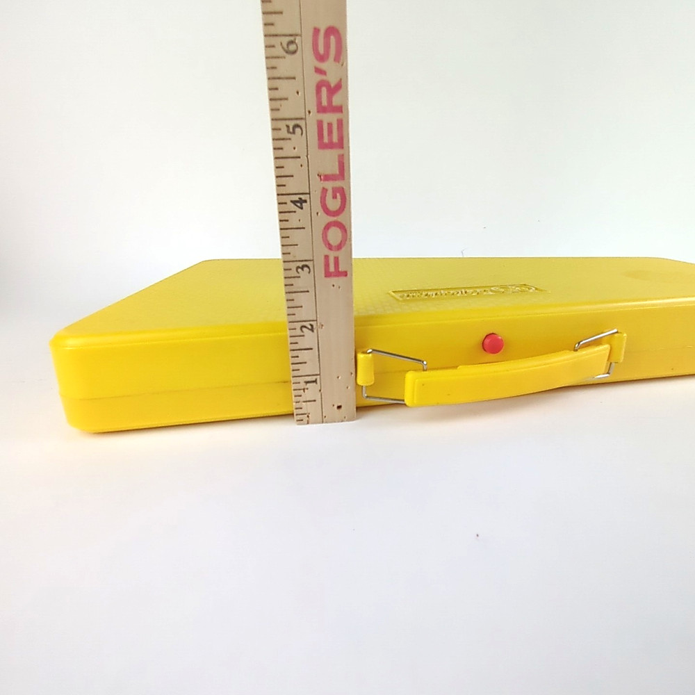 Portable 25 Note Xylophone Bright Yellow Plastic Case Collapsible Table Top